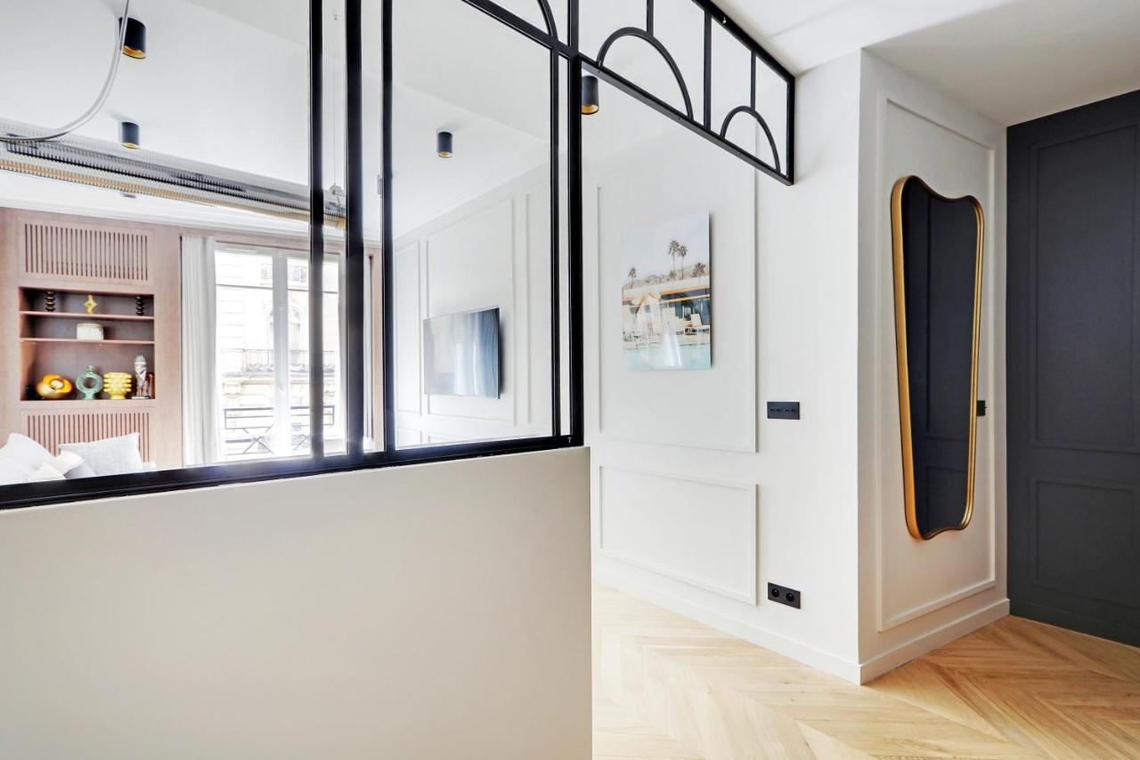 Pick A Flat'S Apartment In Triangle D'Or - Pierre 1Er De Serbie Paris Eksteriør billede